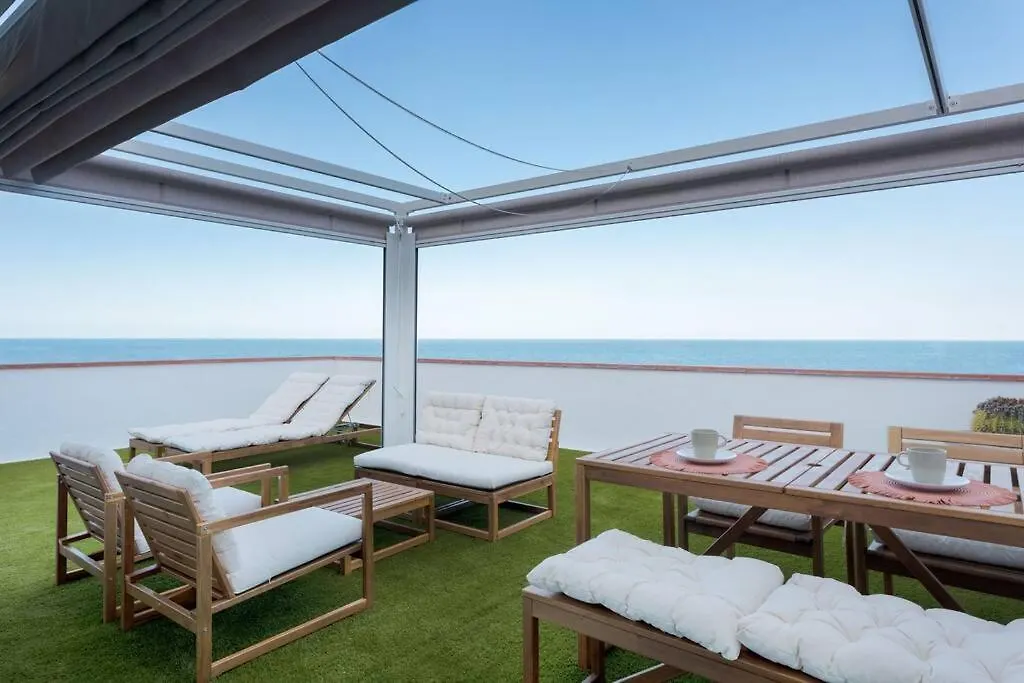 Casa Checha Romantico Atico Con Vistas Increibles 坎德拉里亚
