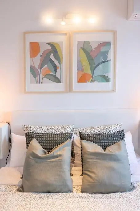 Casa Checha Romantico Atico Con Vistas Increibles 坎德拉里亚 0*,  西班牙